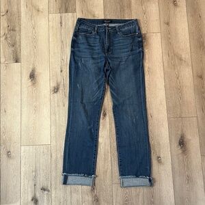 Judy Blue - boyfriend style, med blue, cuff or no cuff, stitched wear, sz 11/30